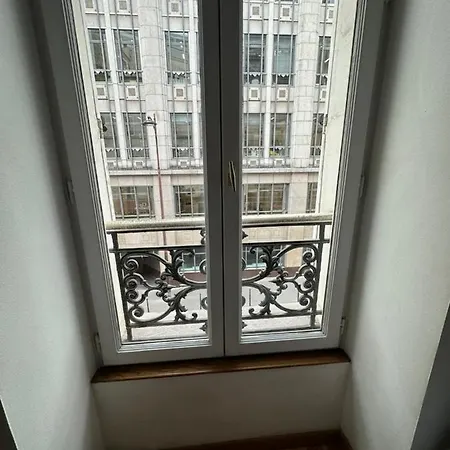 Champs Elysees 1c Paryż