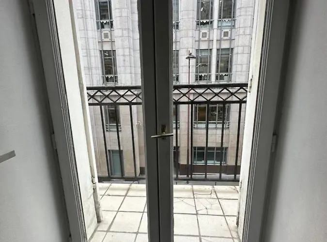 Champs Elysees 1c * باريس