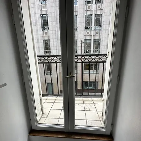Champs Elysees 1c * 파리